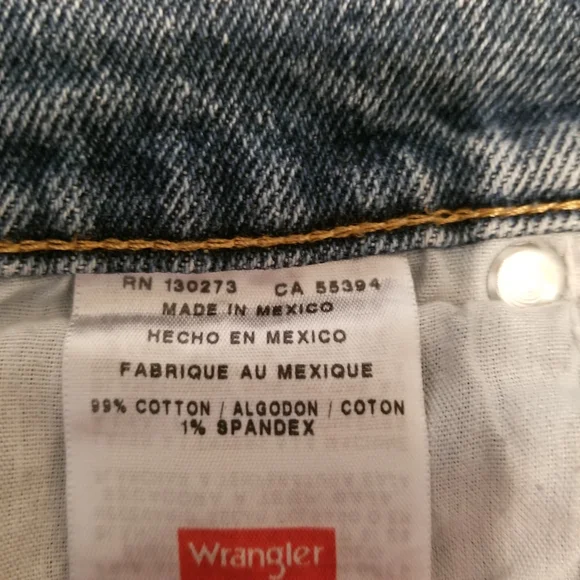 Wrangler Men's Blue Denim Jeans Size 32 X 32, Straight Leg 5 Pocket - Picture 3 of 10